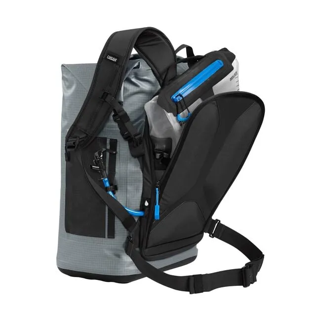CamelBak ChillBak™ Pack 30 Soft Cooler & Hydration Centre