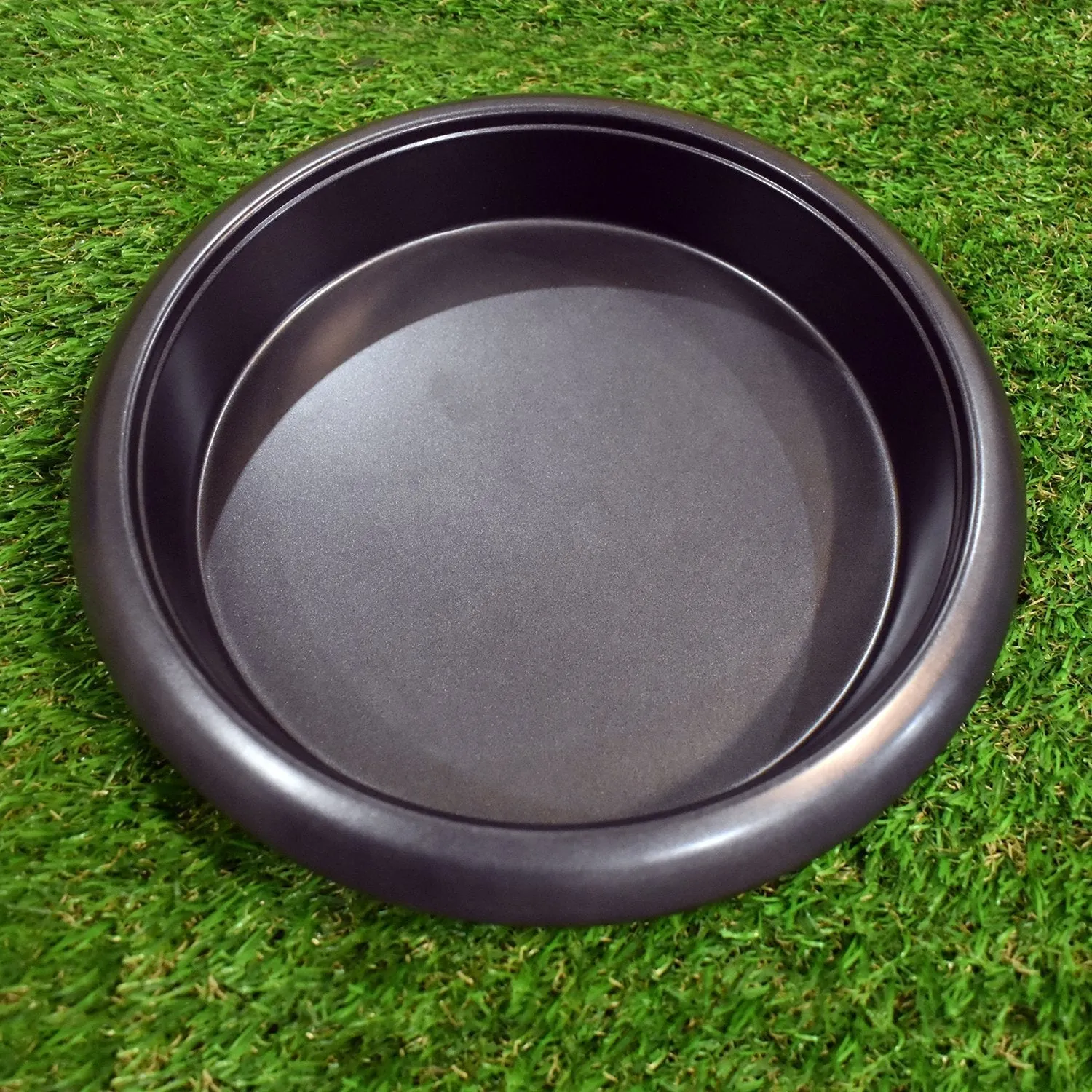 Round Shape Carbon Steel Non-stick Baking Tray (11 Inch)