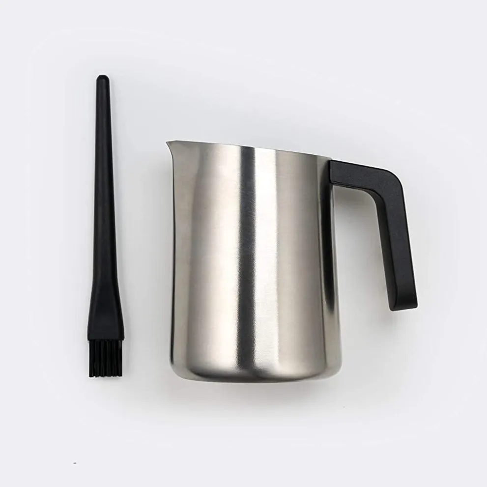 SUBMINIMAL Milk Jug FlowTip with Cleaning Brush - 450ml /15oz Capacity - Silver